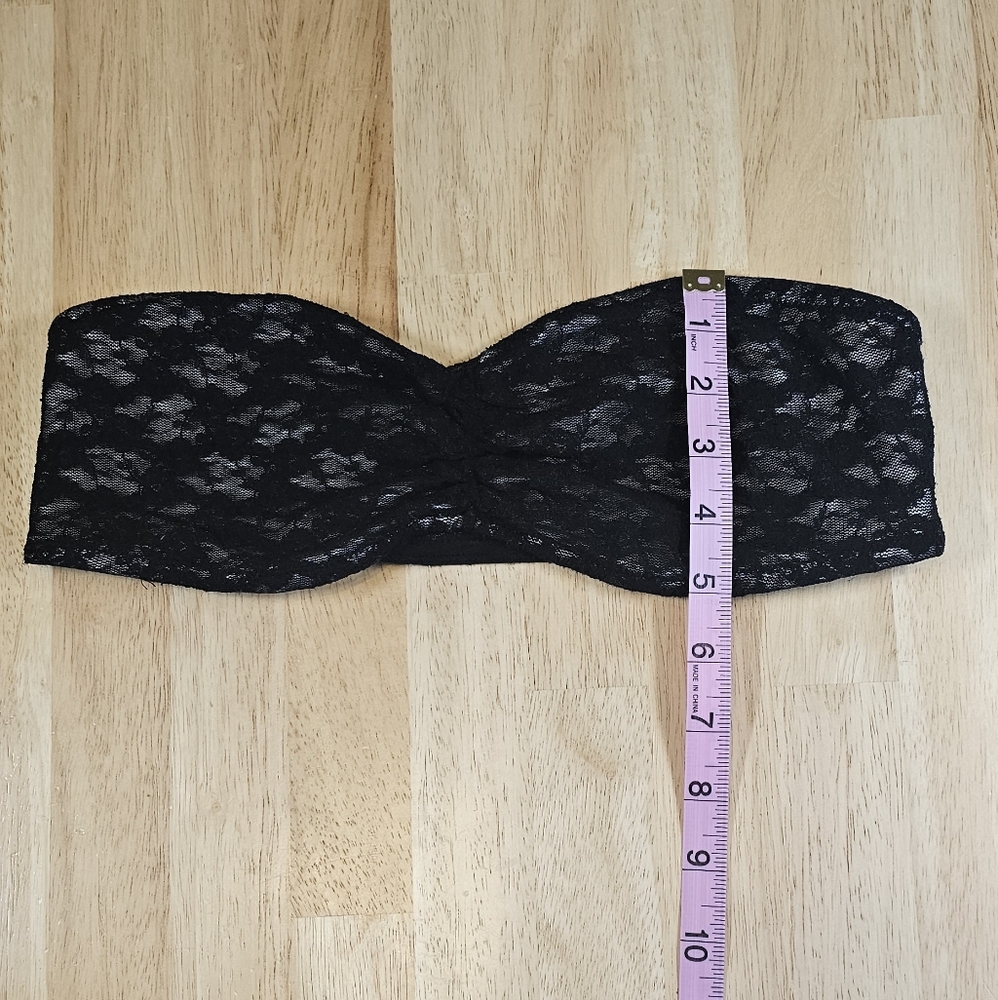 Black Lace Bandeau Bra - Picture 4 of 8